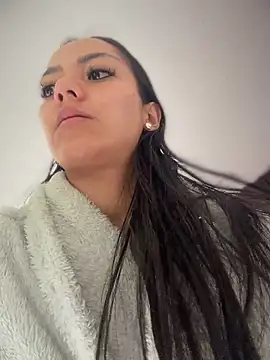 im-isabella online show from July 26, 2026, 2:02 pm