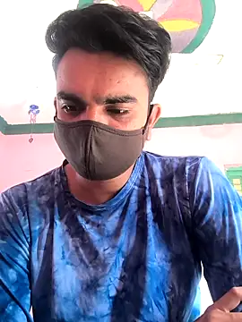 Snapshot of Riyansh_mehta chatting on October 19, 2025, 4:35 am Riyansh mehta online show from October 19, 2025, 4:35 am