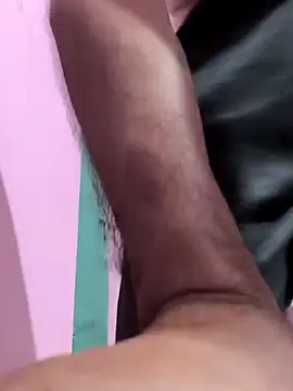 Snapshot of Riyansh_mehta chatting on December 17, 2025, 5:41 pm Riyansh mehta online show from December 17, 2025, 5:41 pm