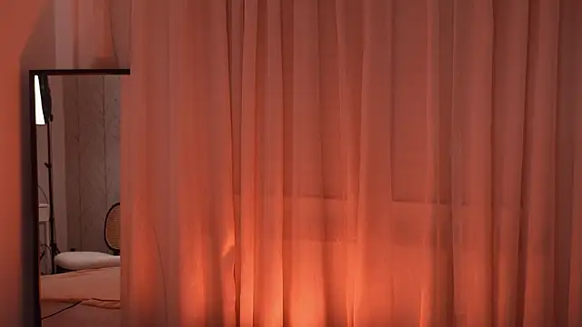 LiaGotti online show from November 9, 2025, 8:18 pm