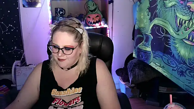 Kinky Witch online show from June 7, 2026, 6:00 pm