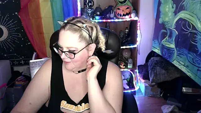 Kinky Witch online show from June 11, 2026, 3:15 am