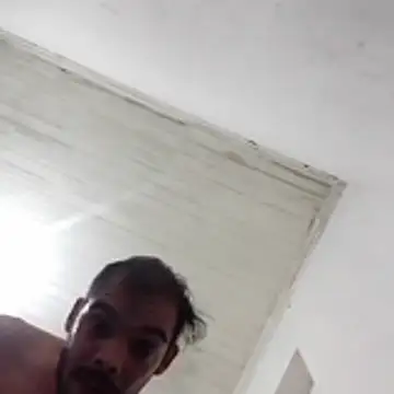GuilhermeYuree online show from May 2, 2026, 1:49 pm