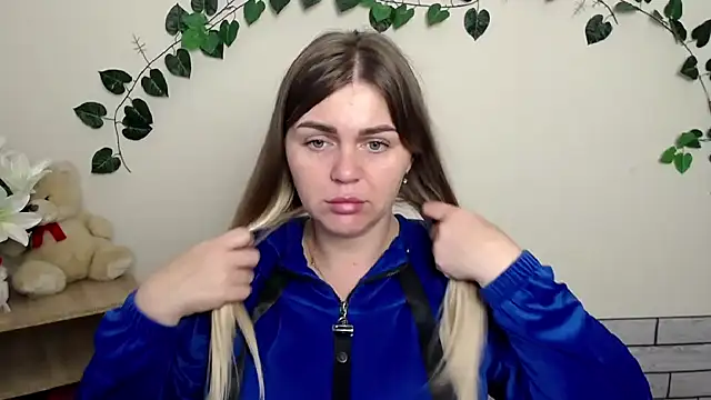 Snapshot of Magic_Katarina_ chatting on October 8, 2025, 7:28 am Magic Katarina online show from October 8, 2025, 7:28 am