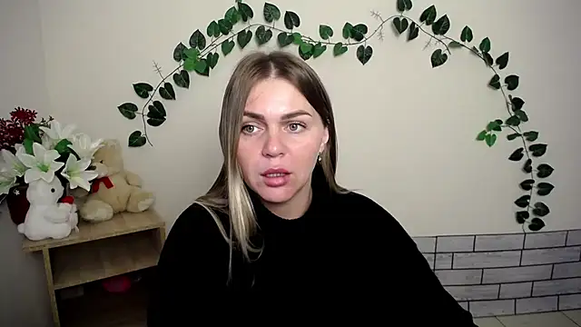 Snapshot of Magic_Katarina_ chatting on October 14, 2025, 6:36 am Magic Katarina online show from October 14, 2025, 6:36 am