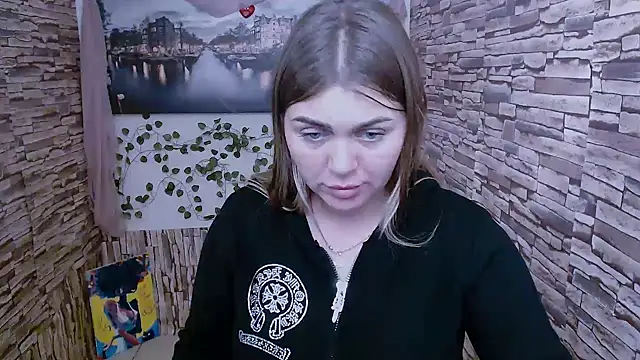 Snapshot of Magic_Katarina_ chatting on November 5, 2025, 11:43 am Magic Katarina online show from November 5, 2025, 11:43 am