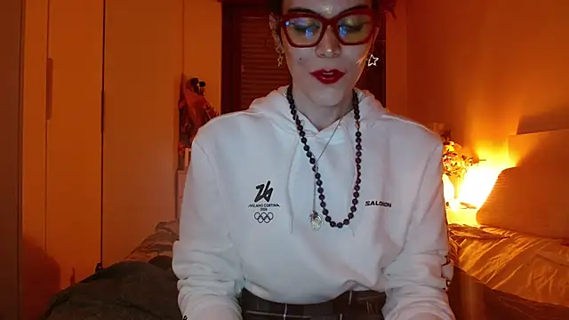 refem9 online show from December 19, 2025, 8:16 pm