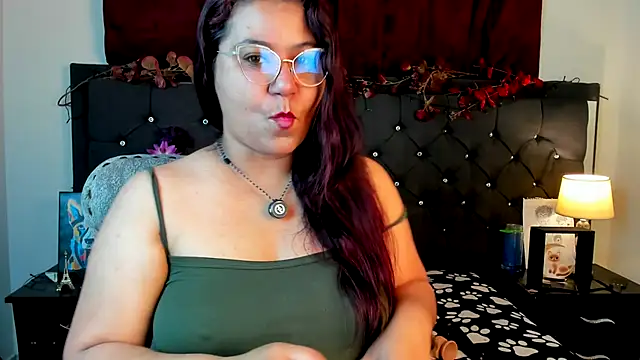 Snapshot of sofia_sorceress5 chatting on September 24, 2025, 9:45 am sofia sorceress5 online show from September 24, 2025, 9:45 am