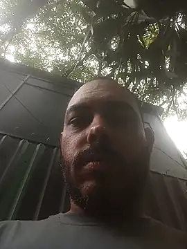 jfgustavo001 online show from March 19, 2026, 3:49 pm