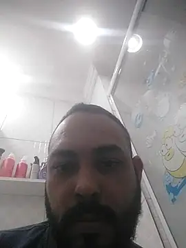 Snapshot of jfgustavo001 chatting on July 17, 2026, 8:46 pm jfgustavo001 online show from July 17, 2026, 8:46 pm