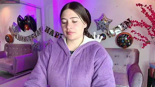 Antonella wild online show from October 26, 2025, 3:45 am