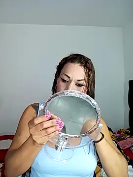 Snapshot of Ana-victoria chatting on November 22, 2025, 6:12 am Ana-victoria online show from November 22, 2025, 6:12 am