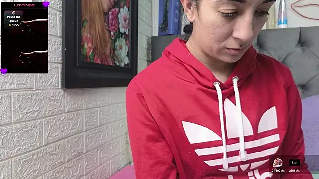 Snapshot of SALOME_KORLAND chatting on September 13, 2025, 6:18 pm SALOME KORLAND online show from September 13, 2025, 6:18 pm