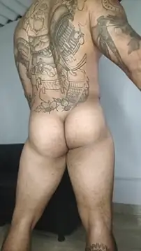 Snapshot of David_tatto1 chatting on August 3, 2026, 4:55 am David tatto1 online show from August 3, 2026, 4:55 am