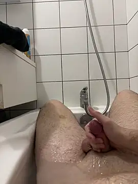 Snapshot of -Zolaski- chatting on March 16, 2026, 11:31 pm -Zolaski- online show from March 16, 2026, 11:31 pm