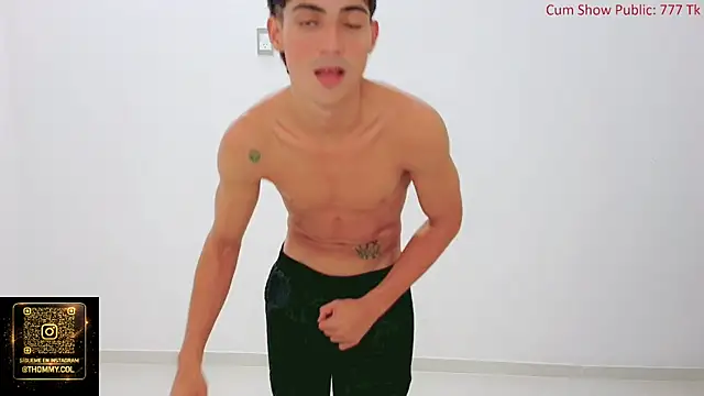 Thommy cute online show from May 1, 2026, 10:47 pm