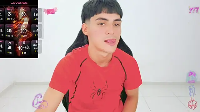 Thommy cute online show from June 18, 2026, 10:36 pm