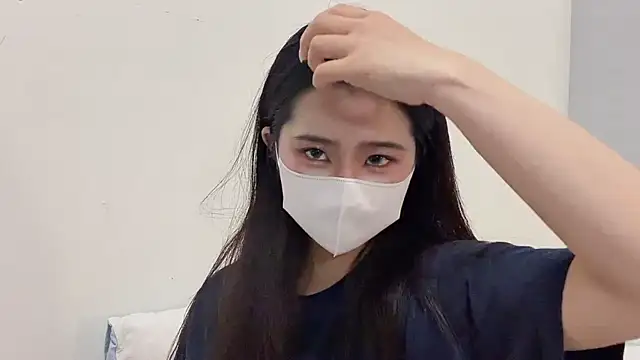 LHeart online show from February 11, 2026, 1:49 pm