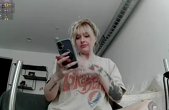 seeunexttuesday online show from March 1, 2026, 9:06 pm