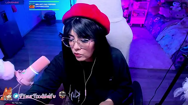 Snapshot of AlyssaRomanova chatting on November 10, 2025, 2:54 am AlyssaRomanova online show from November 10, 2025, 2:54 am