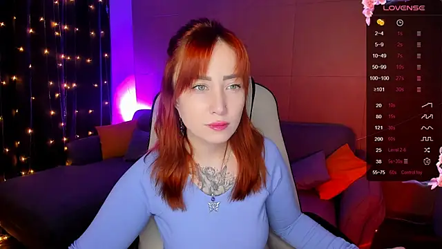 deboramoore online show from October 15, 2025, 2:22 am