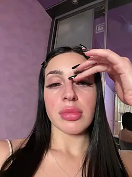 Soft Pleasure online show from December 18, 2025, 6:47 pm