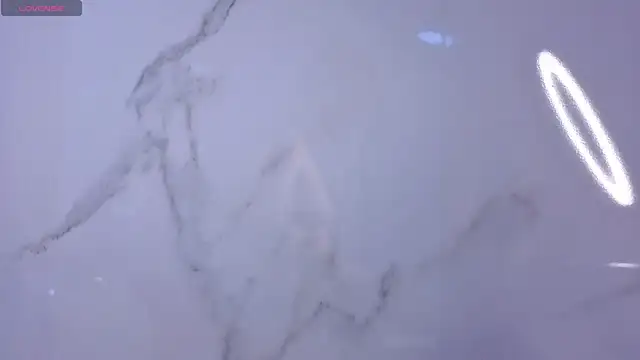 Stephany Rodriguez online show from November 22, 2025, 12:59 pm