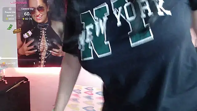 Snapshot of holydeath_1 chatting on October 9, 2025, 10:30 pm holydeath 1 online show from October 9, 2025, 10:30 pm