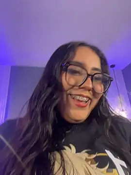 Snapshot of KatlynRous chatting on May 7, 2026, 6:57 pm KatlynRous online show from May 7, 2026, 6:57 pm