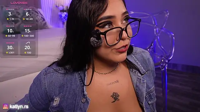 Snapshot of KatlynRous chatting on June 3, 2026, 7:08 pm KatlynRous online show from June 3, 2026, 7:08 pm