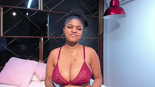 Snapshot of HannyThompson chatting on November 4, 2025, 12:48 pm HannyThompson online show from November 4, 2025, 12:48 pm