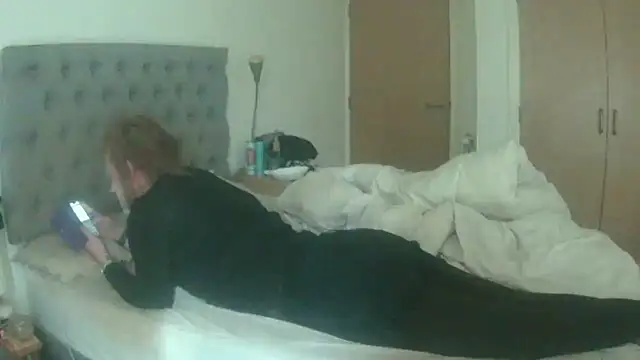 Snapshot of avamaxwell chatting on June 17, 2026, 3:13 pm avamaxwell online show from June 17, 2026, 3:13 pm