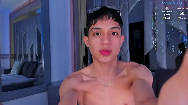 Sebax Young online show from July 5, 2026, 8:05 pm