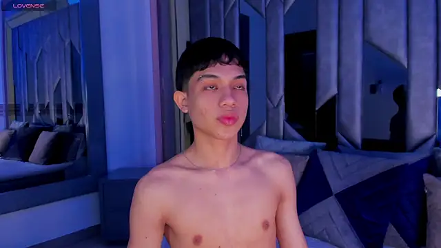 Sebax Young online show from July 22, 2026, 8:11 pm