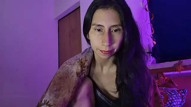 Snapshot of _MoonLipson_ chatting on October 22, 2025, 5:19 am MoonLipson online show from October 22, 2025, 5:19 am