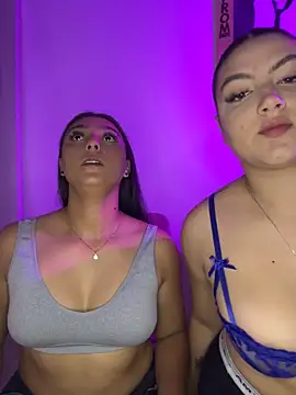 nicolexxaleja online show from April 24, 2026, 10:01 pm