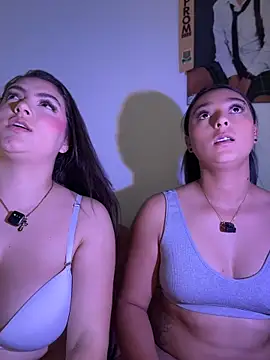 nicolexxaleja online show from May 16, 2026, 7:34 pm