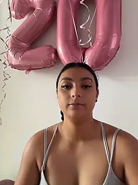 nicolexxaleja online show from June 27, 2026, 8:25 pm