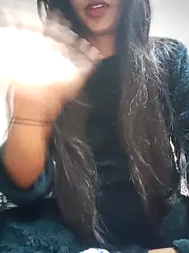 Snapshot of cute_radhikaa chatting on December 18, 2025, 6:36 pm cute radhikaa online show from December 18, 2025, 6:36 pm