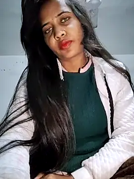 Snapshot of cute_radhikaa chatting on January 7, 2026, 9:50 pm cute radhikaa online show from January 7, 2026, 9:50 pm