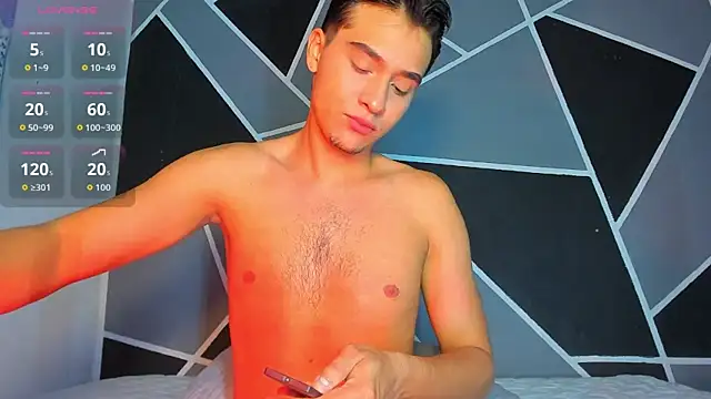 hot boy 04 online show from April 22, 2026, 2:07 pm