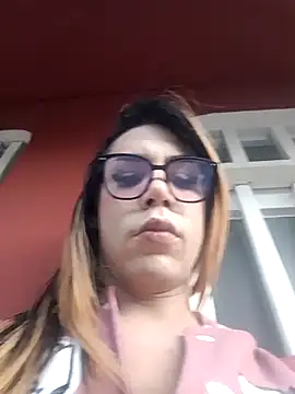 Snapshot of Daliana_Gounbolt chatting on May 9, 2026, 11:26 am Daliana Gounbolt online show from May 9, 2026, 11:26 am