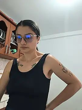 Coralinne   online show from July 9, 2026, 3:38 pm
