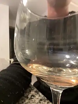 Snapshot of franciscommx chatting on November 4, 2025, 3:27 am franciscommx online show from November 4, 2025, 3:27 am