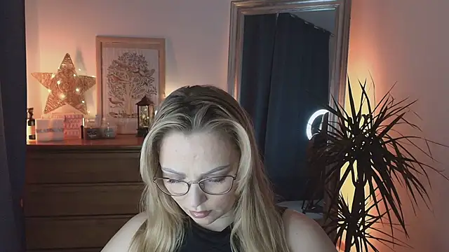 marrygrayes online show from January 21, 2025, 12:04 am