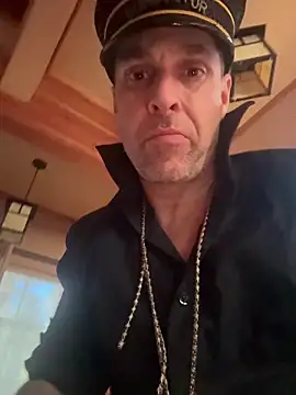 nolimitBackdoorman online show from December 13, 2025, 10:15 pm