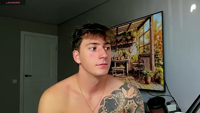 Snapshot of DaniHort chatting on September 9, 2025, 8:25 am DaniHort online show from September 9, 2025, 8:25 am