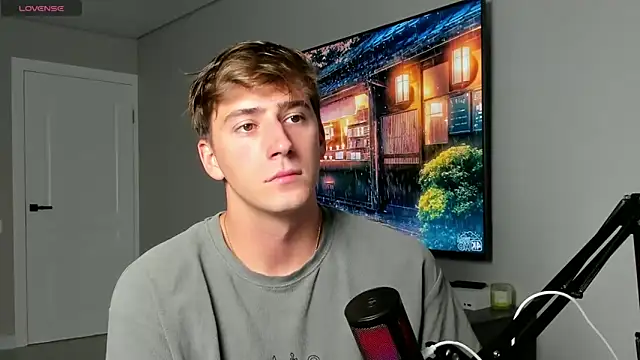 Snapshot of DaniHort chatting on September 18, 2025, 8:05 am DaniHort online show from September 18, 2025, 8:05 am