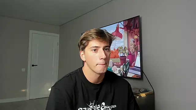 DaniHort online show from January 8, 2026, 11:12 am