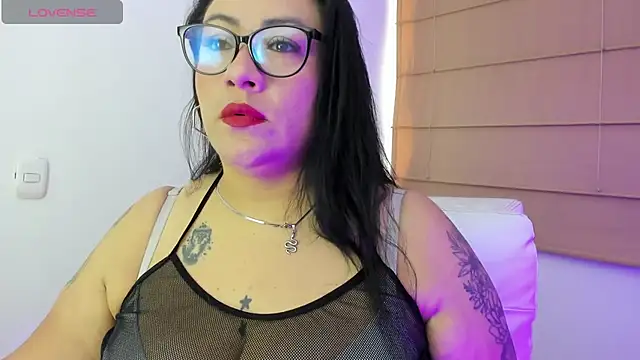 Clunita online show from June 14, 2026, 5:26 pm